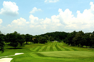 ダナウゴルフUKM